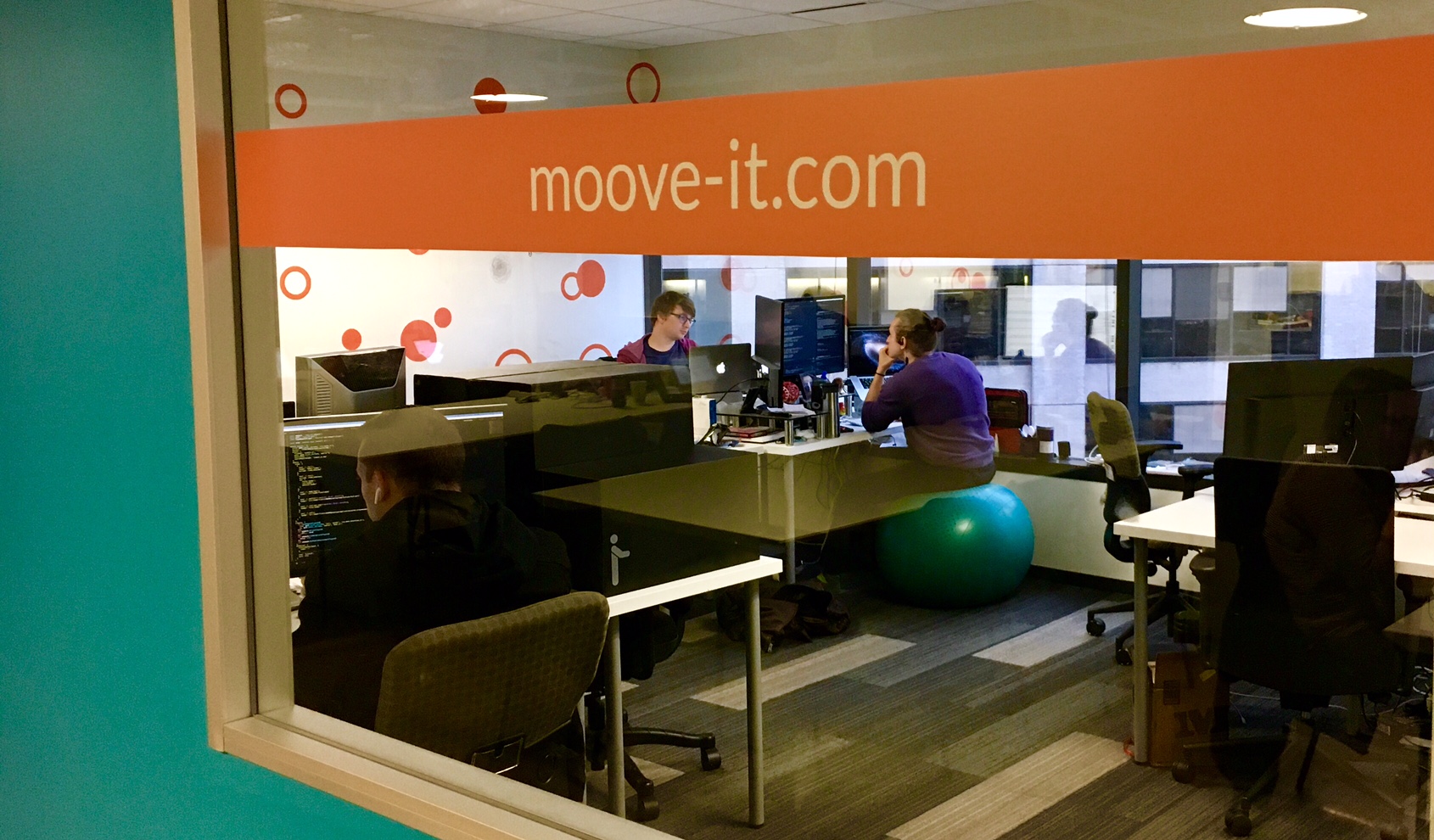 Moove-it Software Development Company - Developer Office